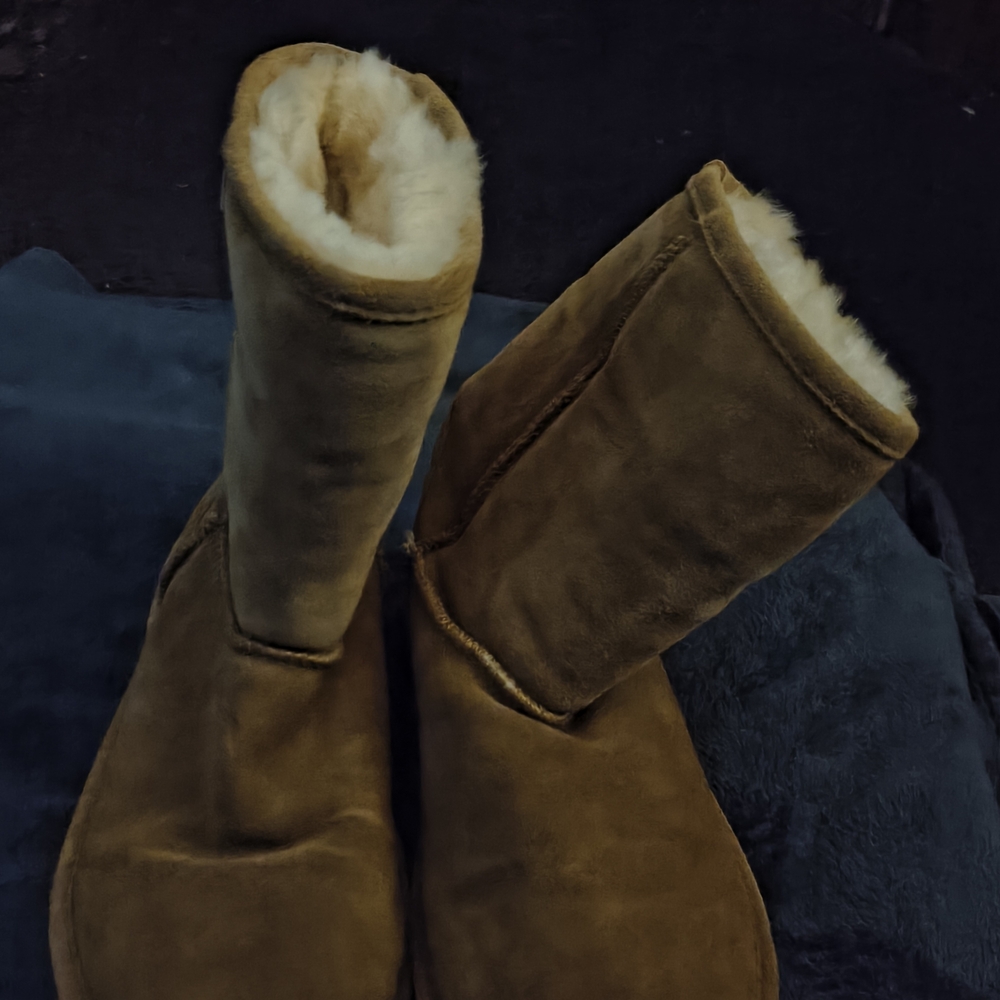BearPaw Tan Winter Boots
